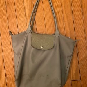Longchamp le pliage (large) in gray